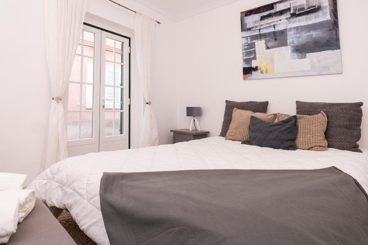 Gonzalo'S Guest - Casa Da Praia Apartment นาซาเร ภายนอก รูปภาพ
